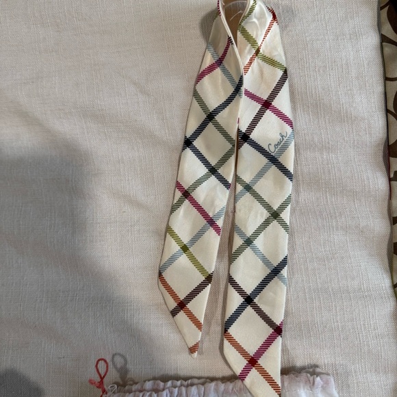 Coach Y2K Vintage Silk Twilly Scarf Set of 2 - Picture 4 of 8